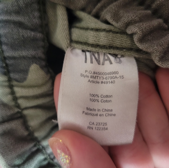 TNA Camo Pants - Picture 4 of 5